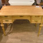 334 2183 WRITING DESK